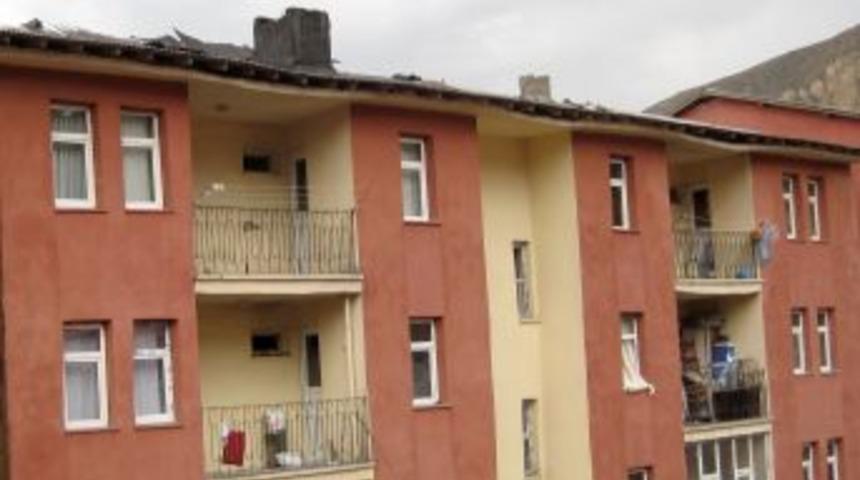 Şiddetli yağmur Hakkari’de hasara yol açtı