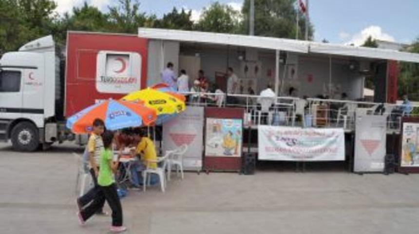 T&uuml;rk Kızılayı, Yozgat&rsquo;ta 120 &uuml;nite kan topladı