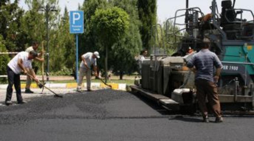 SA&Uuml;'de asfalt &ccedil;alışması yapılıyor