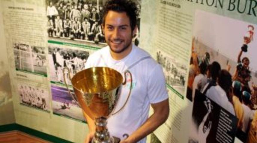 Ozan İpek: Beni Ozan İpek yapan Ertuğrul Sağlam&rsquo;dır