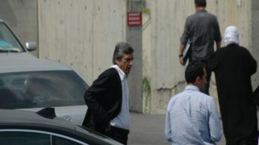 Fenerbahçe heyetinden Aziz Yıldırım'a ziyaret