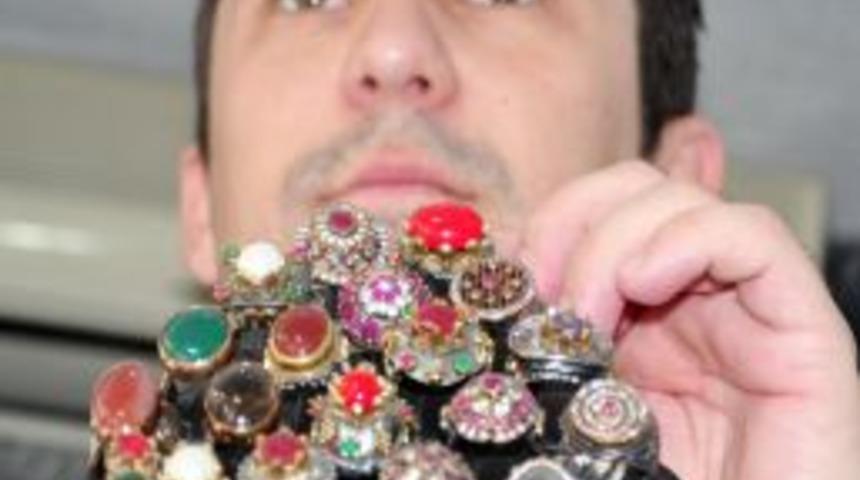 Altın fiyatlarının y&uuml;kselmesi g&uuml;m&uuml;şe ilgiyi artırdı