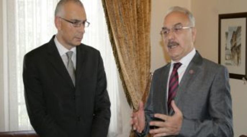 AB Genişleme M&uuml;d&uuml;r&uuml; Sannino: &Uuml;midimiz Kıbrıs sorunu tıkanma noktasına gelinmesin