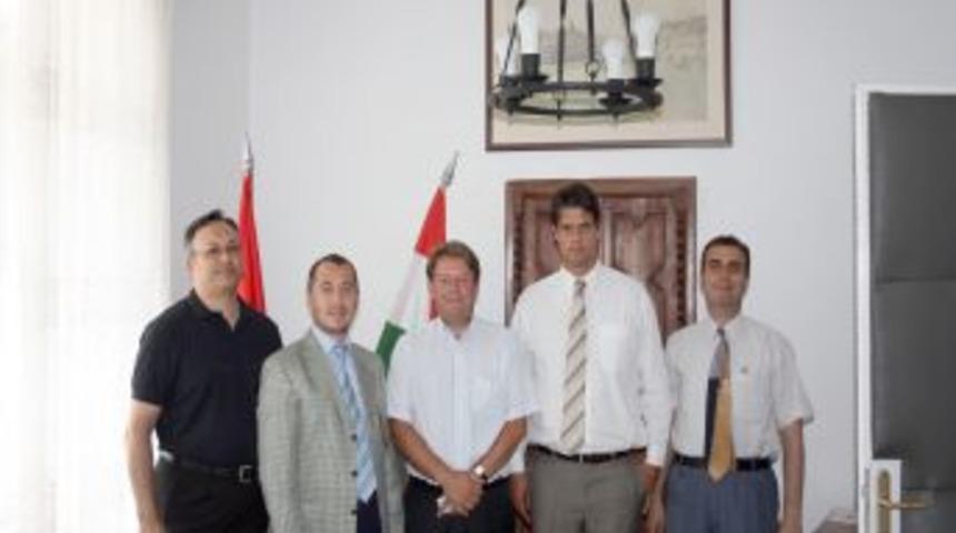 Sarıyer’in Macarlı kardeşi Vác belediyesi Türk yatırımcıları bekliyor