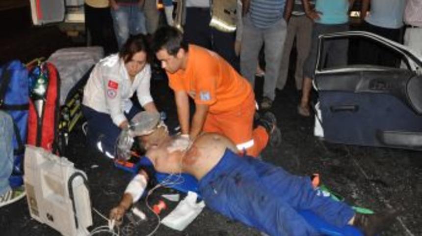 Kamyonan arkadan çarpan aracın sürücüsü öldü