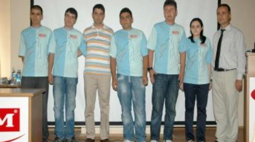 FEM Dershanesi &ouml;ğrencisi &Ccedil;atal, Osmaniye&rsquo;nin gururu oldu