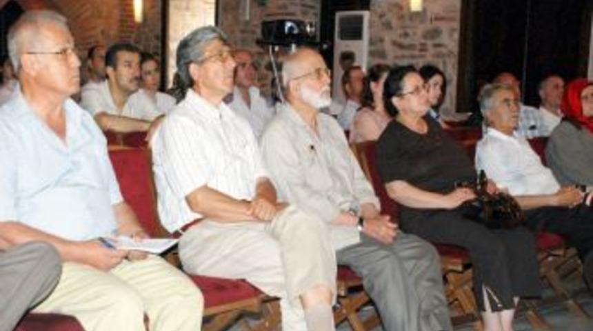 Diyabet hastaları yaz sıcaklarında mutlaka &ccedil;orap giymeli