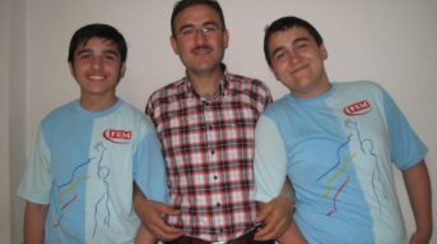 &Uuml;nye FEM Dershanesi'nden ilk 100'de 8 derece