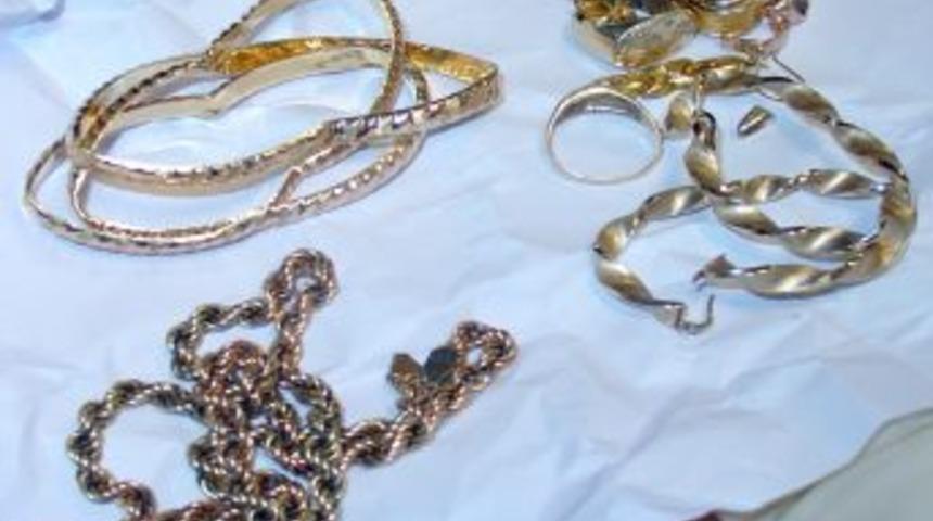 Kapıkule&rsquo;de 200 yıllık tarihi paralar ele ge&ccedil;irildi