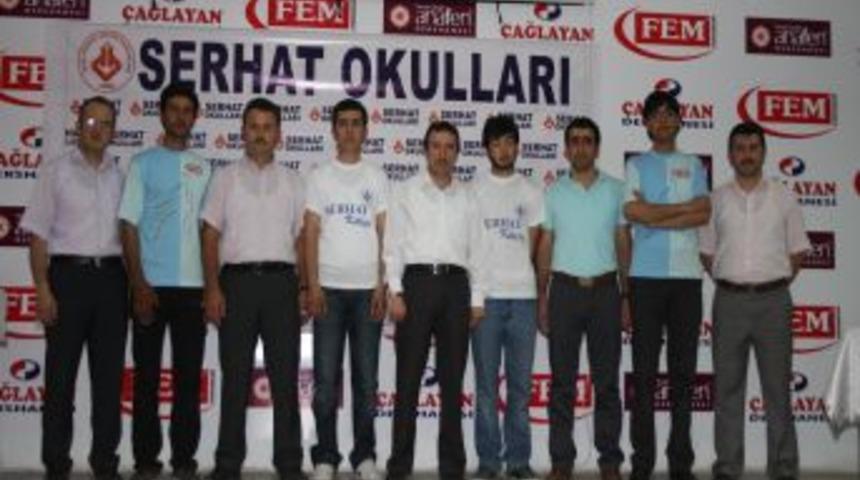 LYS'de Van birincilerini FEM Dershanesi ve Serhat Koleji paylaştı