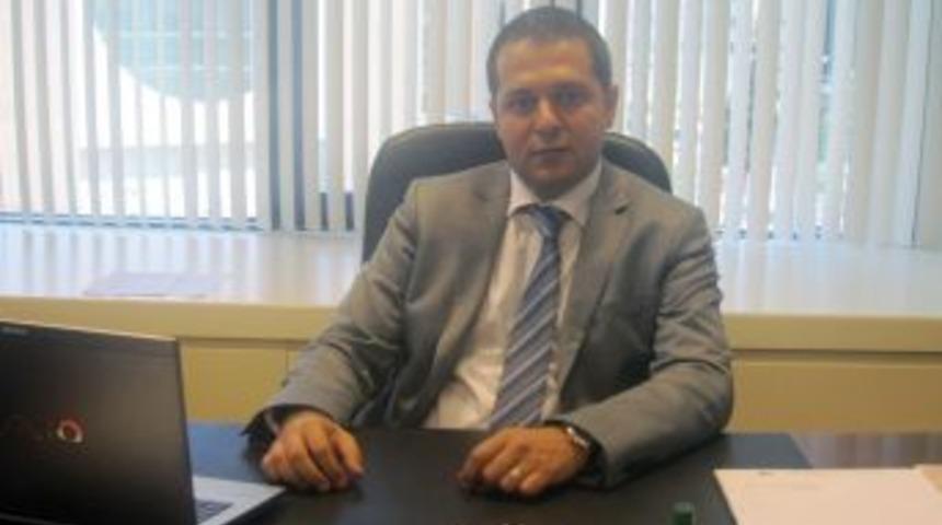 Serdal Mermer de Elsys kadrosunda