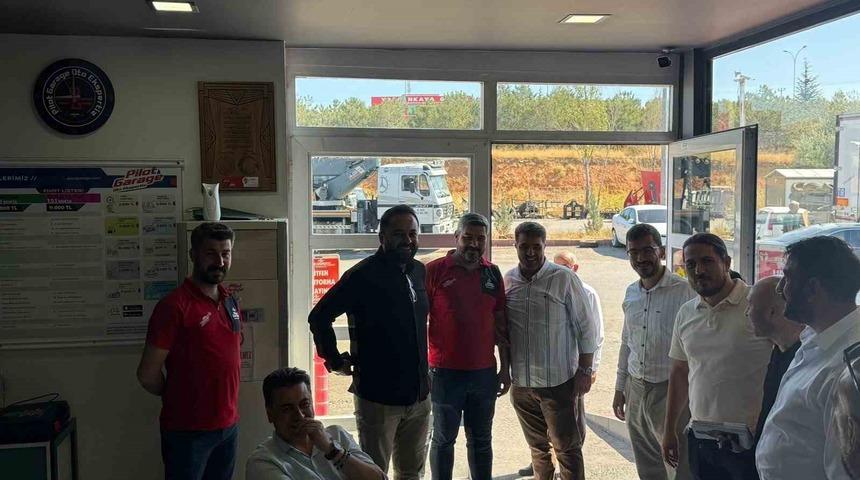 Anahtar Parti, sanayi esnafını dinledi