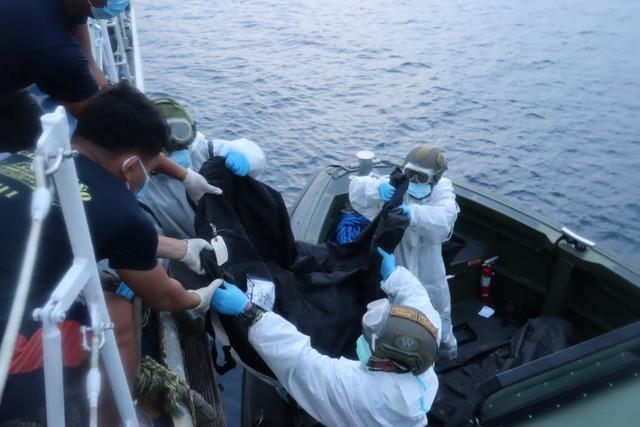 Filipinler’deki feribot yangınında ölü sayısı 35’e yükseldi 1