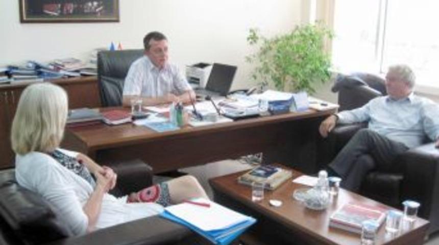 D&ouml;rt asırlık dostluğu ziyaretle pekiştirdiler