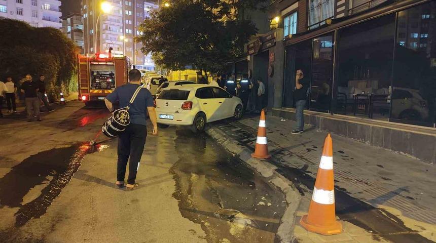 Batman&rsquo;da kafe ve oyun salonunda korkutan yangın