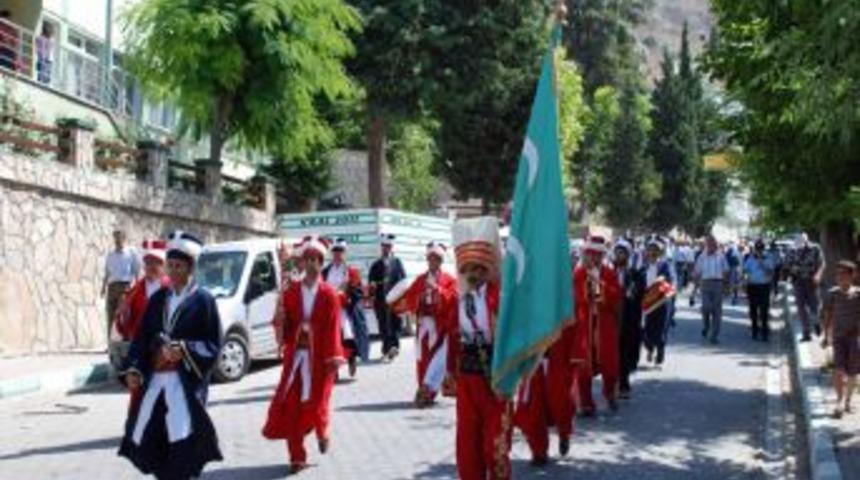 Ermenek Taşeli K&uuml;lt&uuml;r Sanat ve Sıla Festivali'nin 17.'si yapıldı