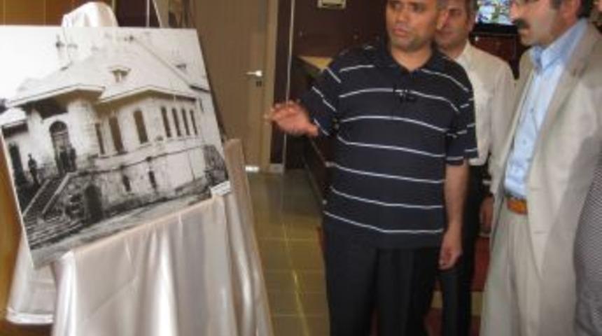 Milletvekili Yavilioğlu resim sergisi gezdi