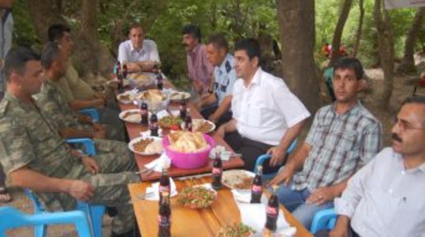 'G&uuml;zel İl&ccedil;emin &Ccedil;ocukları' projesine katılan &ccedil;ocuklara ziyaret