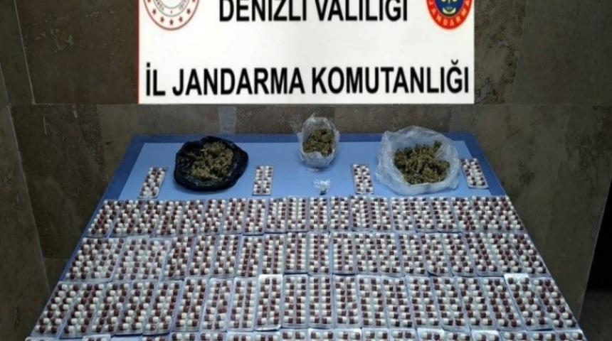 Denizli&rsquo;nin iki il&ccedil;esinde d&uuml;zenlenen uyuşturucu operasyonunda 2 ş&uuml;pheli tutuklandı