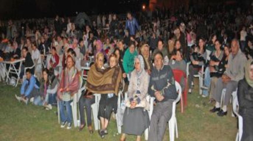 858 yıllık tarihi Kars Kalesi sema törenine ev sahipliği yaptı