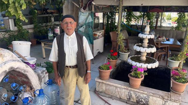 100 yaşına girdi, doktora sadece bir kez gitti! Sofrasından bunu hiç eksik etmiyor
