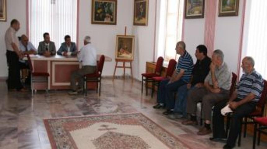 Başkan Çakır, vatandaşın sorunlarını ‘Halk Günü’nde dinliyor