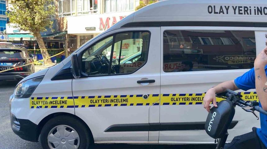 K&uuml;&ccedil;&uuml;k&ccedil;ekmece&rsquo;de feci kaza: Su tankerinin altında kalan kadın hayatını kaybetti