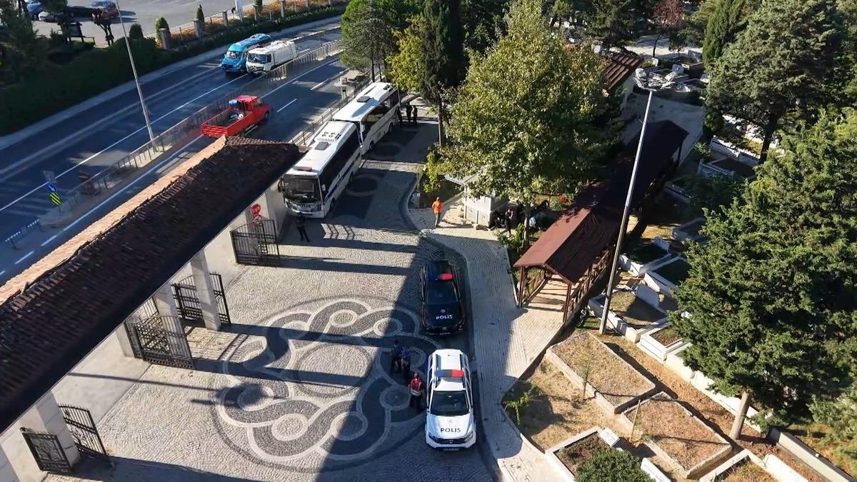Kaşif Kozinoğlu nun mezarı açıldı: Ceset bütünlüğü bozulmamış! 6
