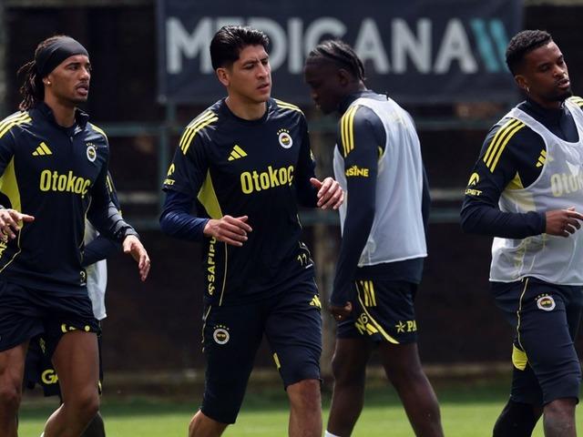Fenerbah&ccedil;e'nin eski yıldızına 'adam ka&ccedil;ırma' su&ccedil;laması! 'Şırıngayla bir madde enjekte etti'