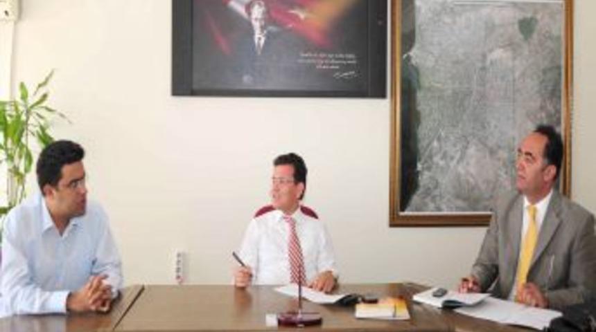 Akdamar Kilisesi ayine hazırlanıyor