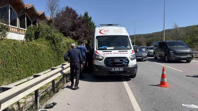 Çorum’da 3 araçlı zincirleme kaza: 5 yaralı 7