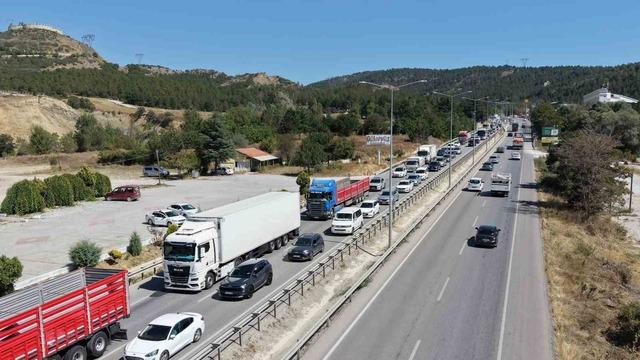 Çorum’da 3 araçlı zincirleme kaza: 5 yaralı 5
