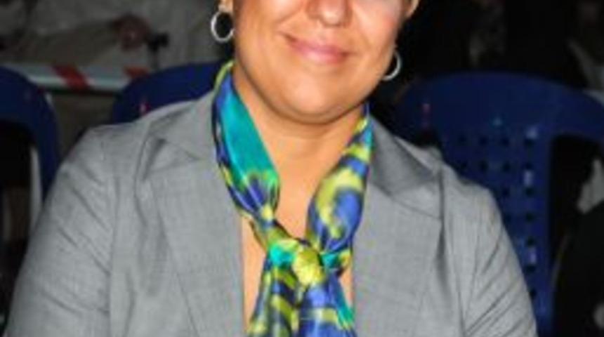 AK Partili En&ccedil;:Başbakanımız Somali'ye giderek insanlığın &ouml;lmediğini g&ouml;sterdi