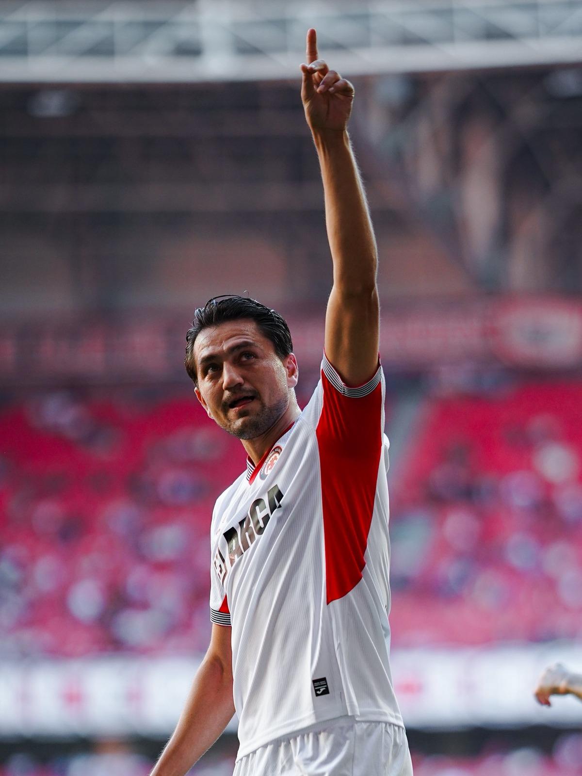 Cengiz Ünder den Samsunspor a şov! 5 dakikada 2 gol 2