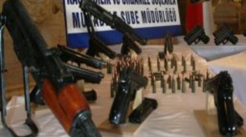 Nusaybin&rsquo;de ele ge&ccedil;irilen silahların &ouml;rg&uuml;tle bağlantısı araştırılıyor