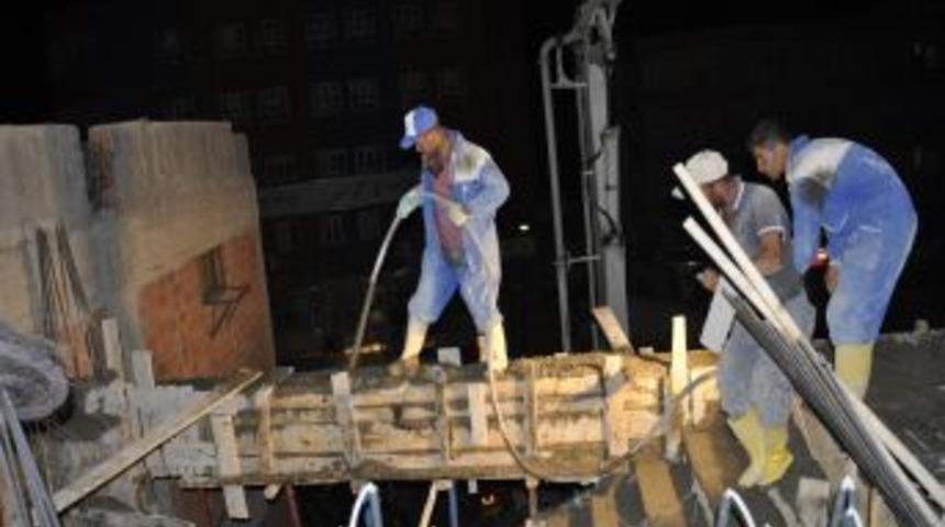 Sıcaklar inşaat sekt&ouml;r&uuml;n&uuml; vurdu, belediye beton d&ouml;k&uuml;m&uuml;ne sınırlama getirdi