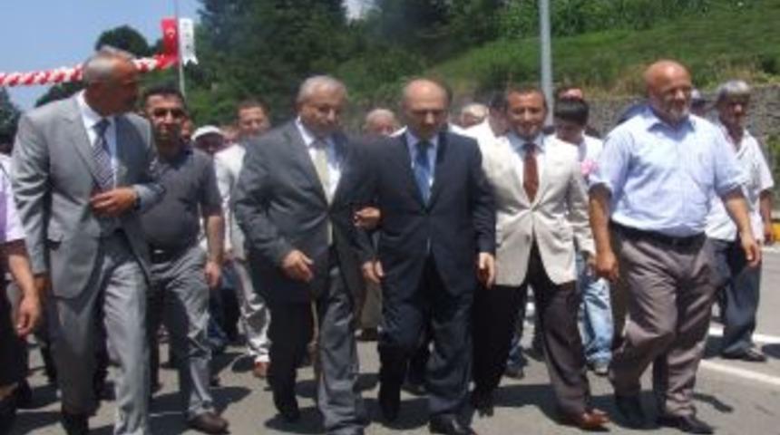 Bakan Bayraktar: Artık siyaset yok, bundan sonra icraat var