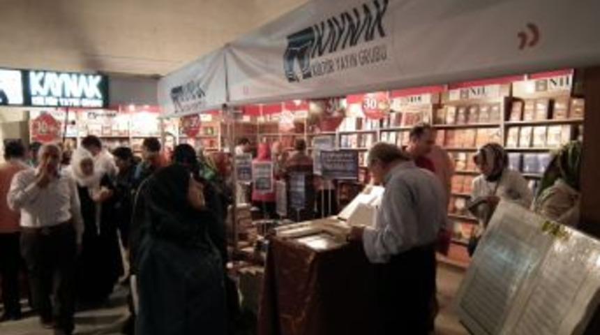 Zaman Kitap yazarları okurlarıyla buluştu