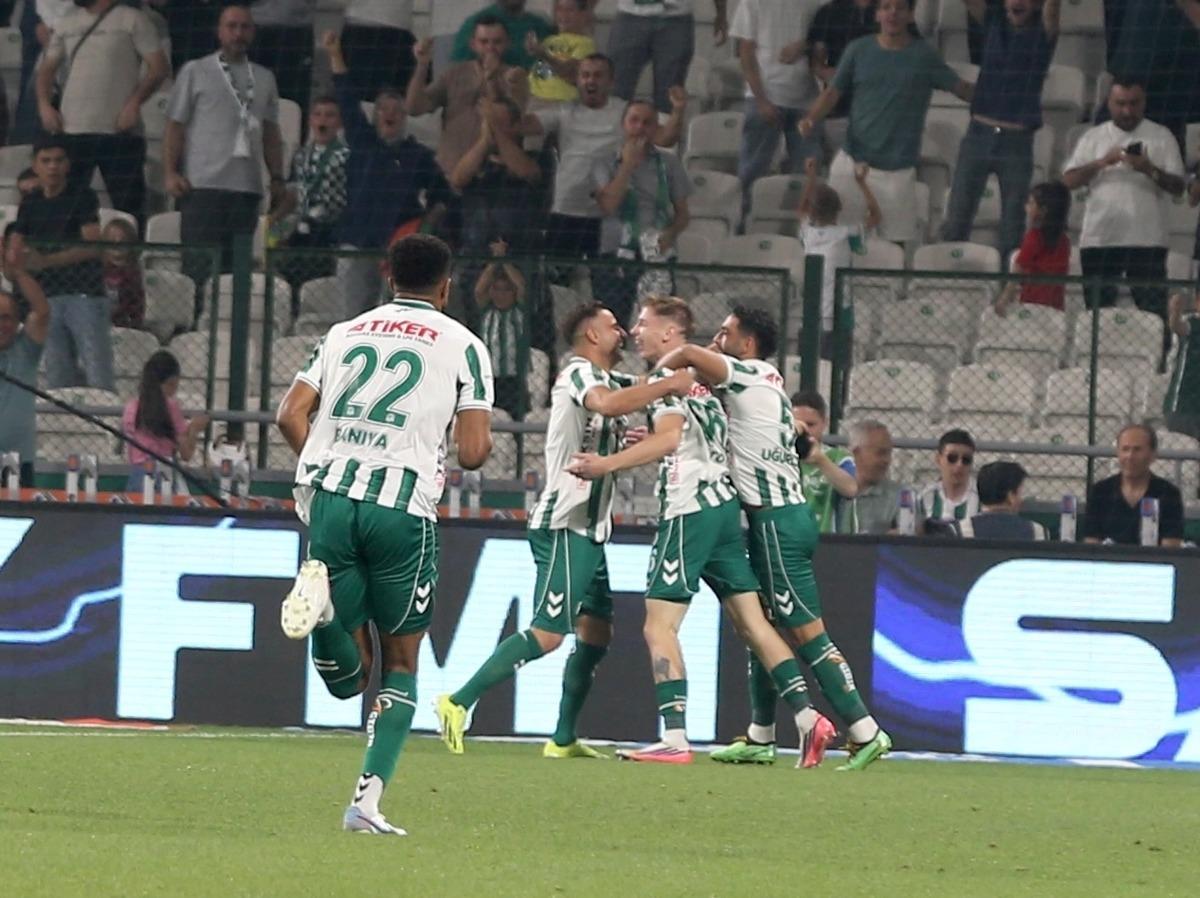 Trabzonspor Konya da yıkıldı! Konyaspor 1-0 kazandı 5