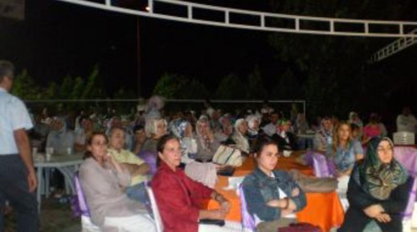 Prof. Dr. Ay: Aile i&ccedil;i iletişimde kişilik haklarına saygı &ccedil;ok &ouml;nemli