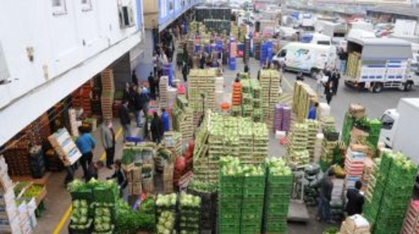İstanbul&rsquo;a gelen meyve ve sebze tonajı y&uuml;zde 11 azaldı