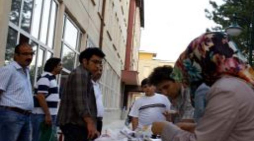 Asırlardır yaşatılan paylaşma geleneği: Azık karıştırma