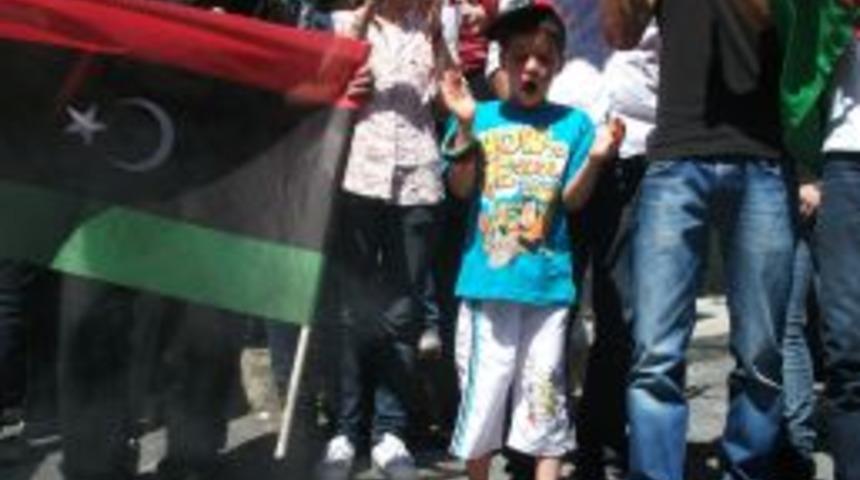 Libya&rsquo;nın İstanbul Başkonsolosluğu&rsquo;nda bayrak değişimi