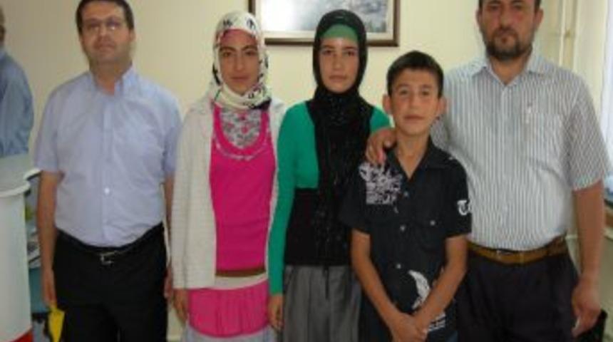 Kur'an kursu &ouml;ğrencilerinden Somali&rsquo;ye yardım