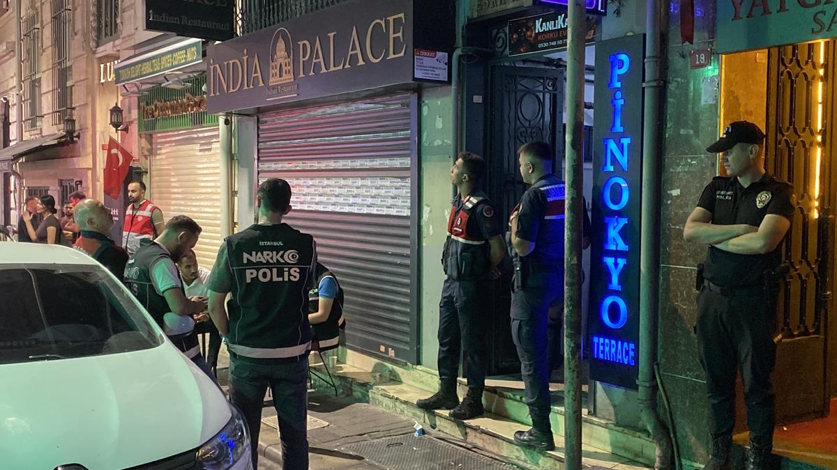 İstanbul da Ailem Güvende operasyonu! Çok sayıda mekanda arama yapıldı 2