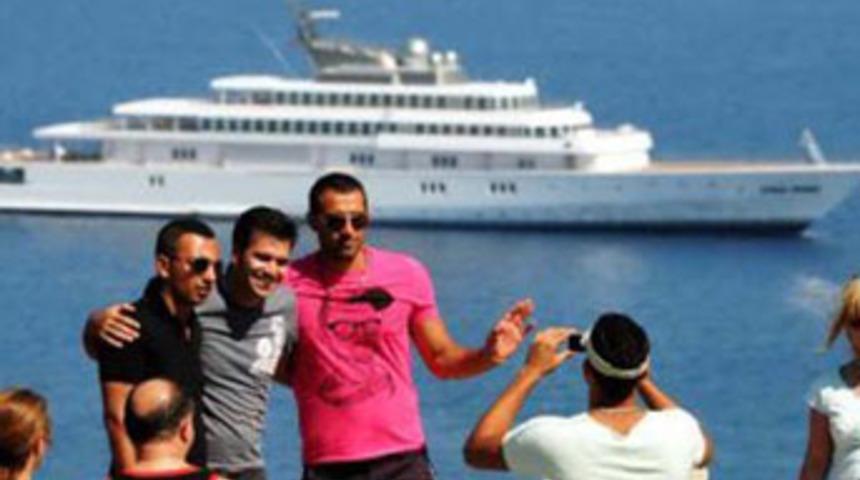 Y&uuml;zen saray Bodrum'da