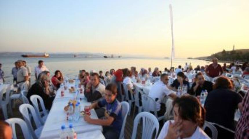 Ramazan&rsquo;da 12 il&ccedil;ede iftar