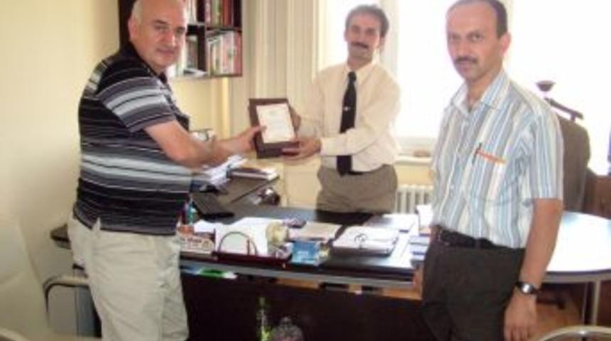 "Kur'an-ı Kerim yaşanmalı ve hayata tatbik edilmeli"