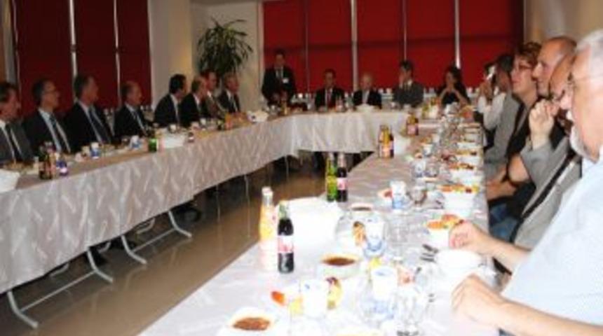 Aachen Belediye Başkanı: T&uuml;rkiye'deki bir &ccedil;ok firmayla işbirliği d&uuml;ş&uuml;n&uuml;yoruz