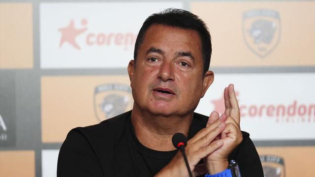 Fenerbahçe'de Acun Ilıcalı depremi! Aziz Yıldırım'a yakın üyeler düğmeye bastı: Resmen ihraç talebi
